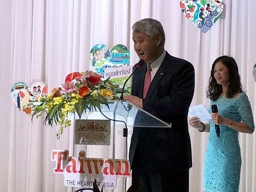 Trưởng đại diện Văn phòng Kinh tế và Văn hóa Đài Bắc tại Hà Nội Thạch Thụy Kỳ phát biểu tại hội thảo